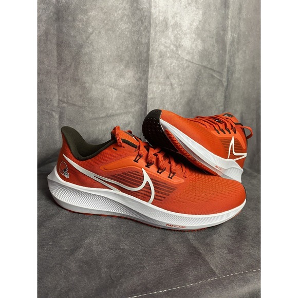 Cleveland Browns Nike Zoom Pegasus 39Running‎ Shoes DR2039-800 Men's 9 Orange
